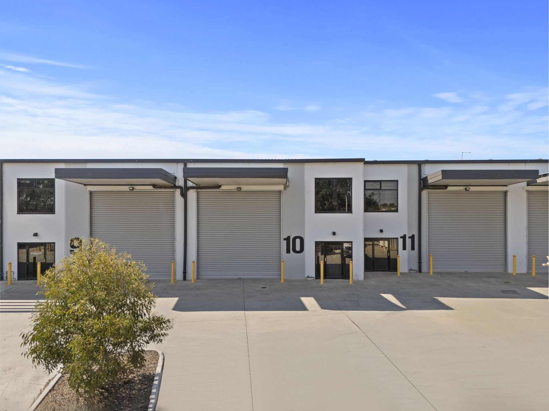 Modern Warehouse In Sought After Location!