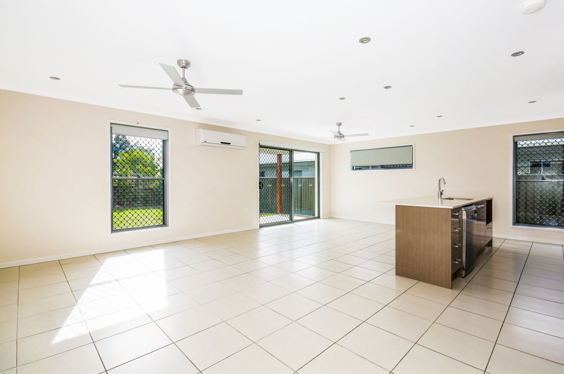 31 Hideaway Close Birtinya QLD, Birtinya - Thumbnail 4