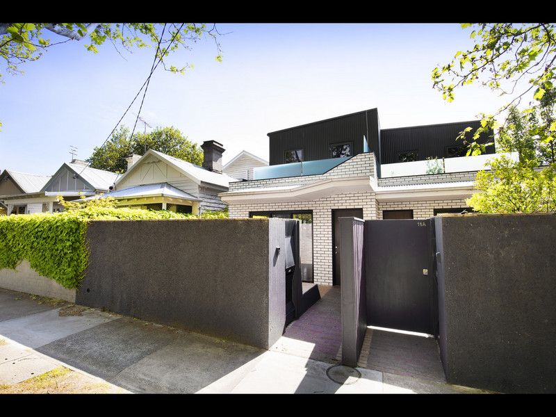 11 Chatsworth Road, Prahran - Thumbnail 2