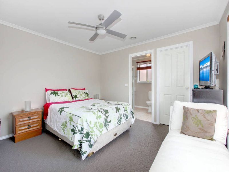 2/53-55 Myers PDE, Altona Meadows - Thumbnail 6