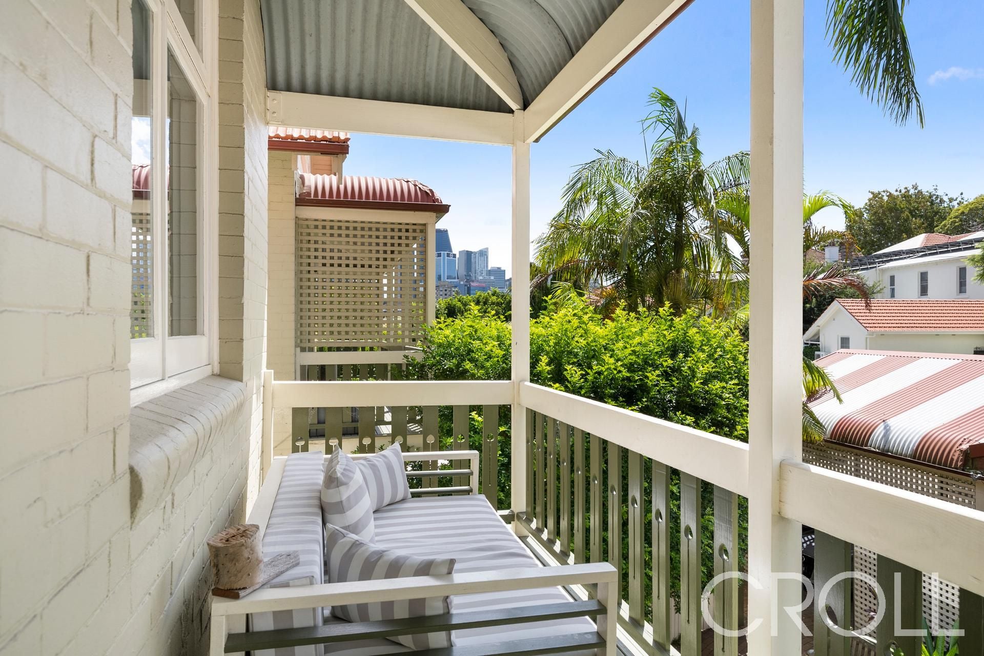 5/28 Lower Wycombe Road NEUTRAL BAY NSW, Bay - Thumbnail 2