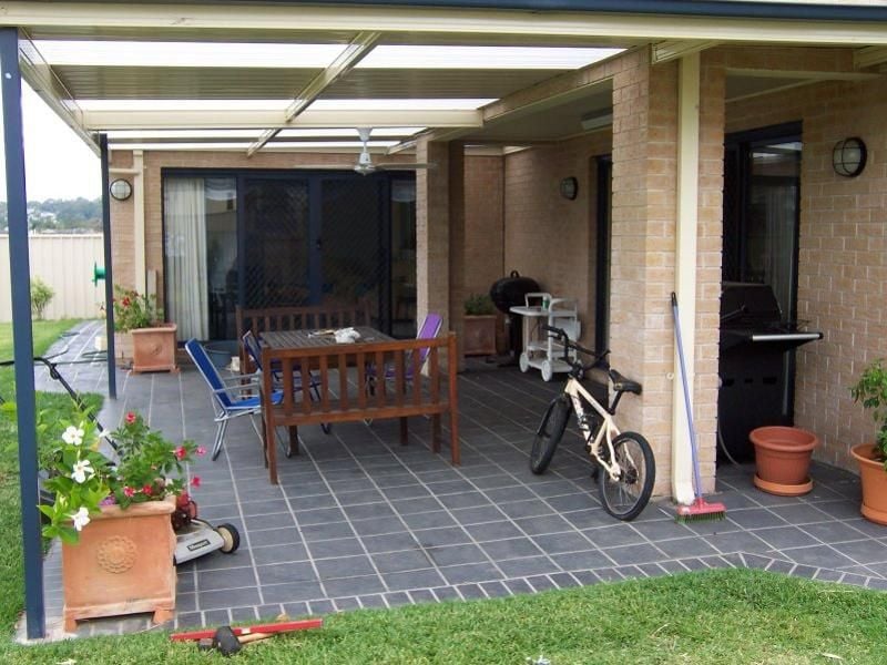 19 Throsby Close, Barden Ridge - Thumbnail 4