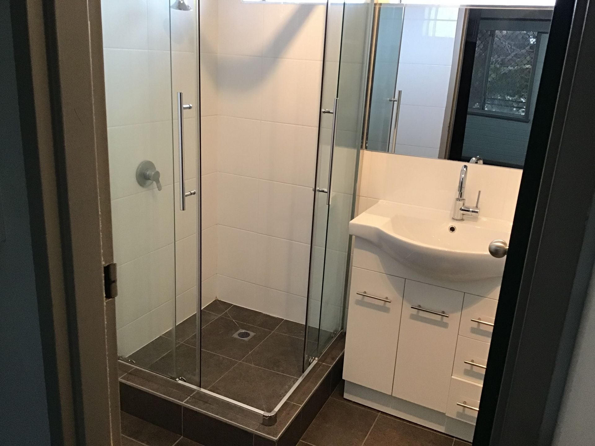 Excellent Apartment in Hidden Pocket of Brunswick