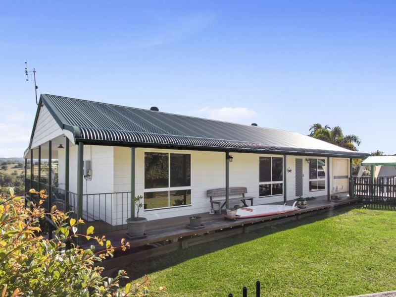 6 Strathford Avenue Nambour QLD, Nambour - Thumbnail 2