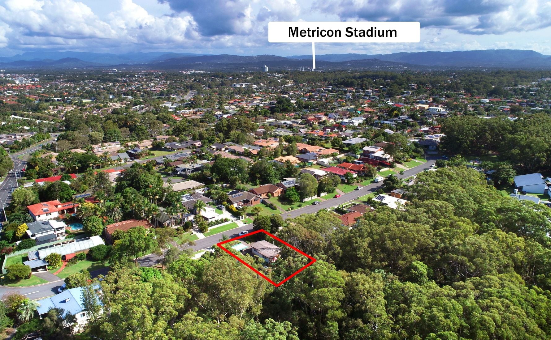 Real Estate For Sale 9 Merinda Court SOUTHPORT , QLD