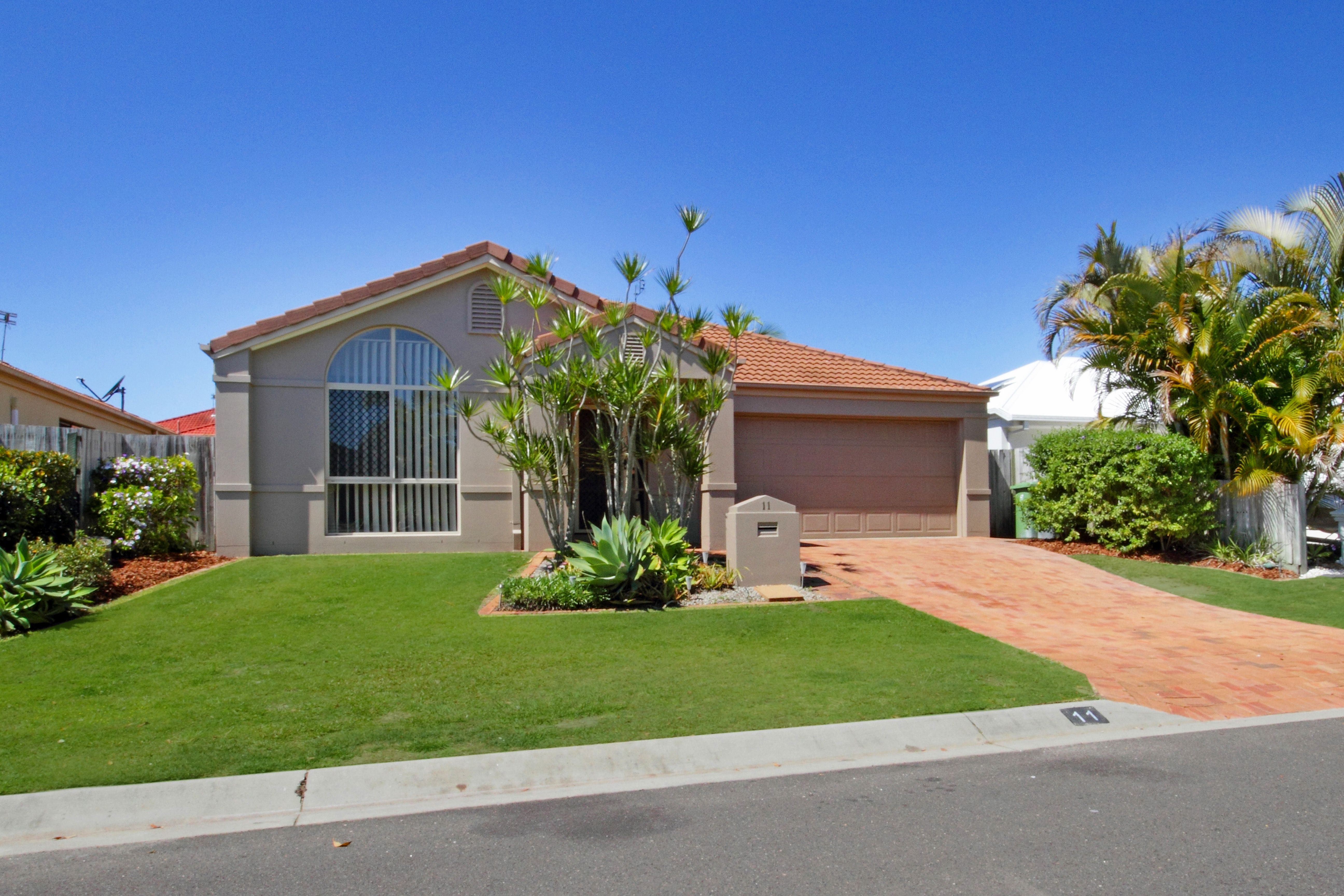 Real Estate For Sale 11 Quillback Court Mountain Creek , QLD