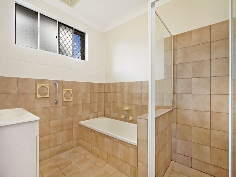 27 Riviera Avenue TWEED HEADS WEST NSW, Tweed Heads West - Thumbnail 6