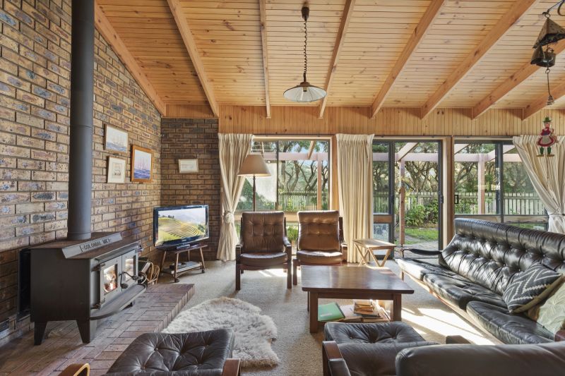 56 Eighth Avenue, Anglesea - Thumbnail 4