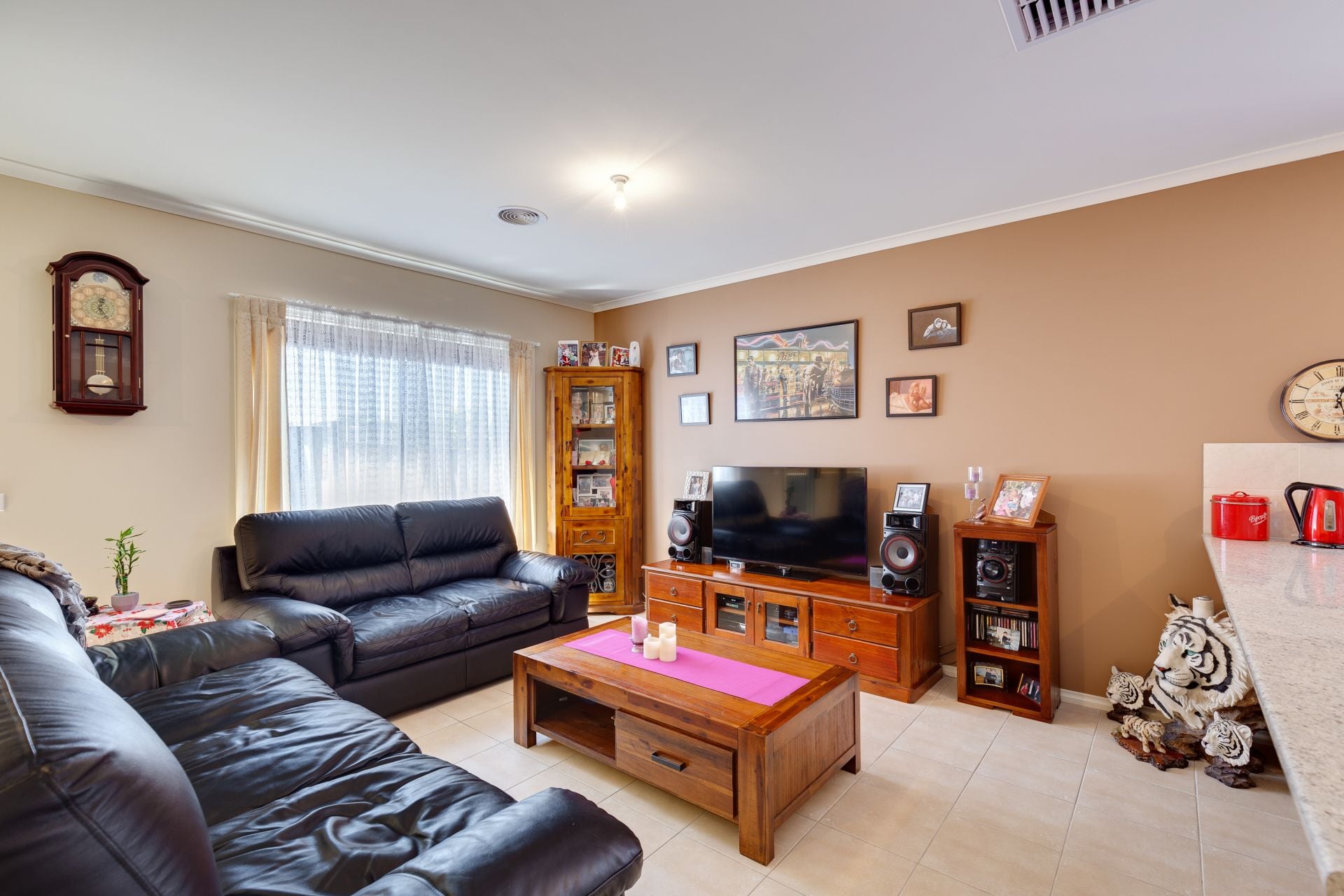 9 Jackaroo Street Mernda, Mernda - Thumbnail 5