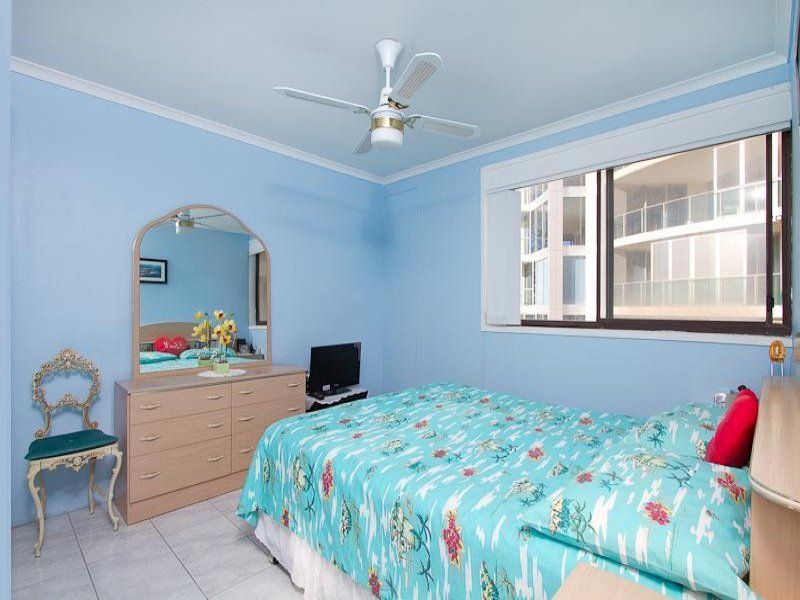 17/34 Musgrave Street 'Centre Court' KIRRA QLD, ' Kirra - Thumbnail 7