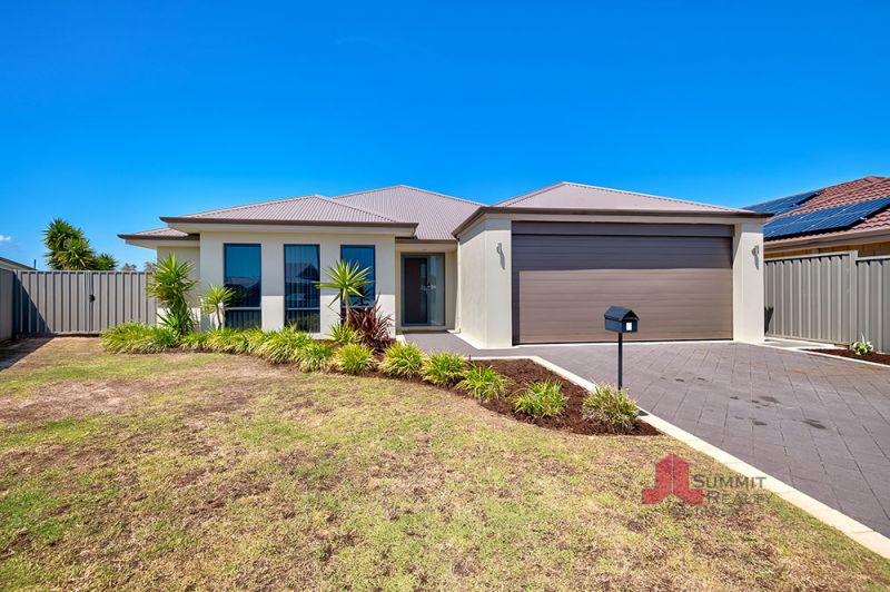 Real Estate For Sale 7 Acona Place Binningup , WA