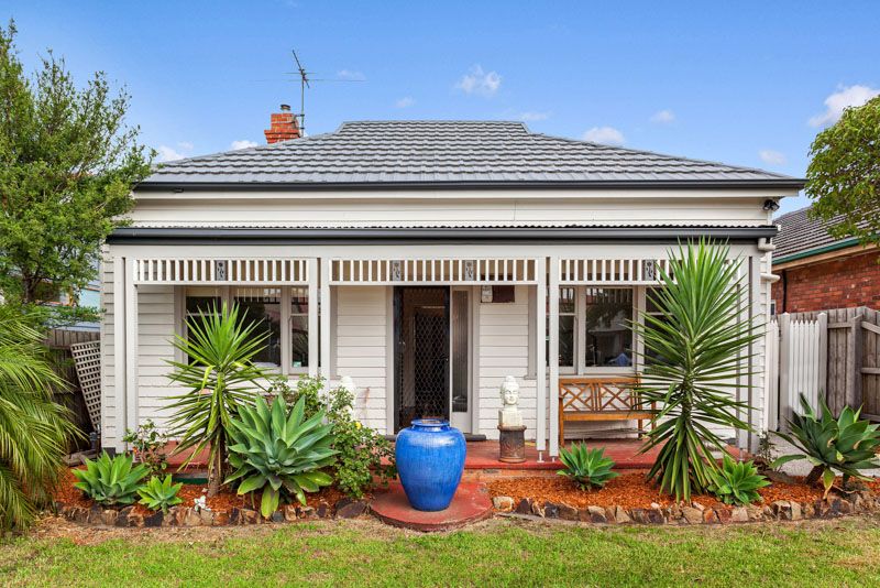 104 Powell Street, Yarraville - Thumbnail 2
