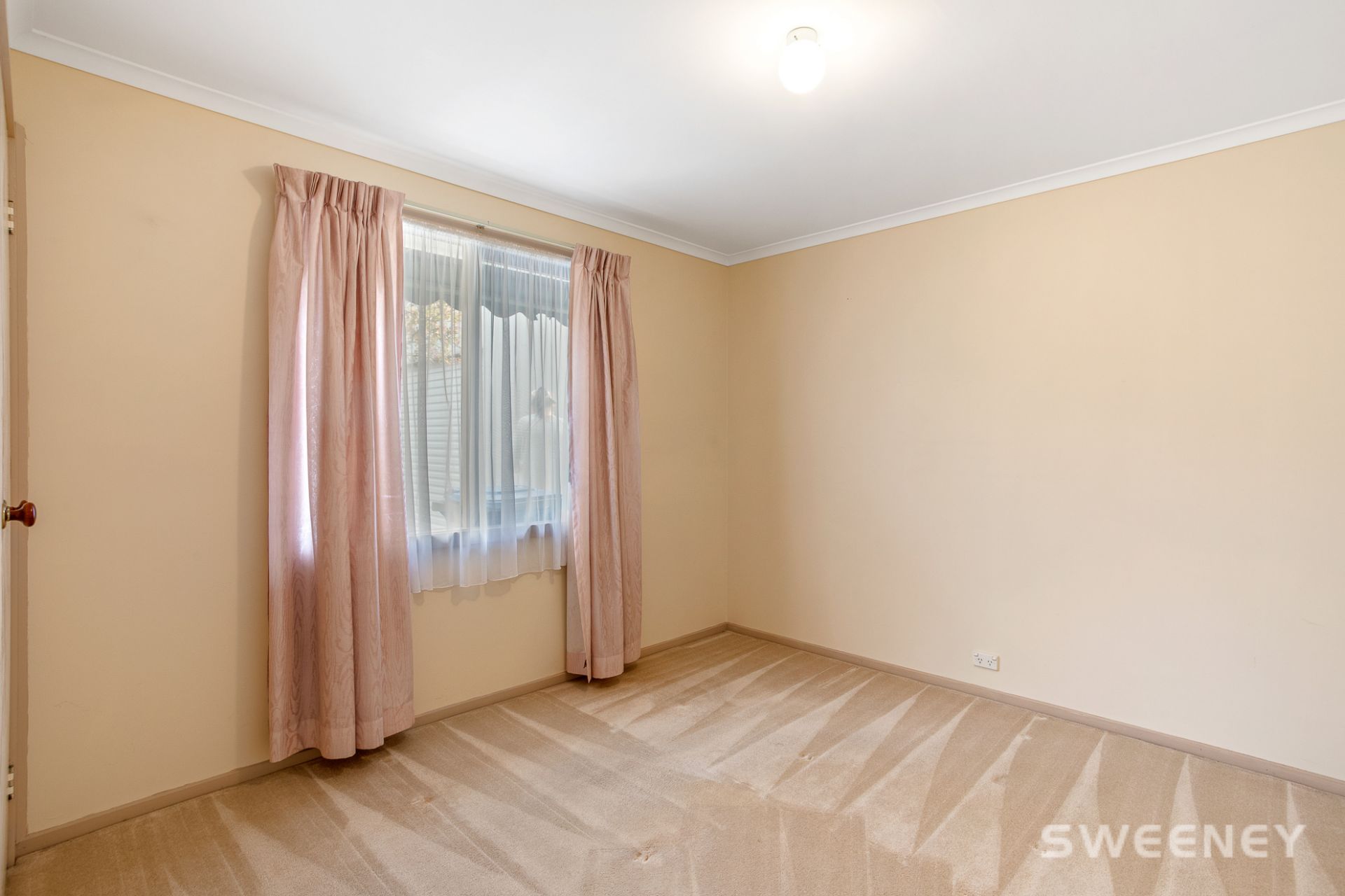 54 Spring Drive, HOPPERS CROSSING Sweeney Estate Agents