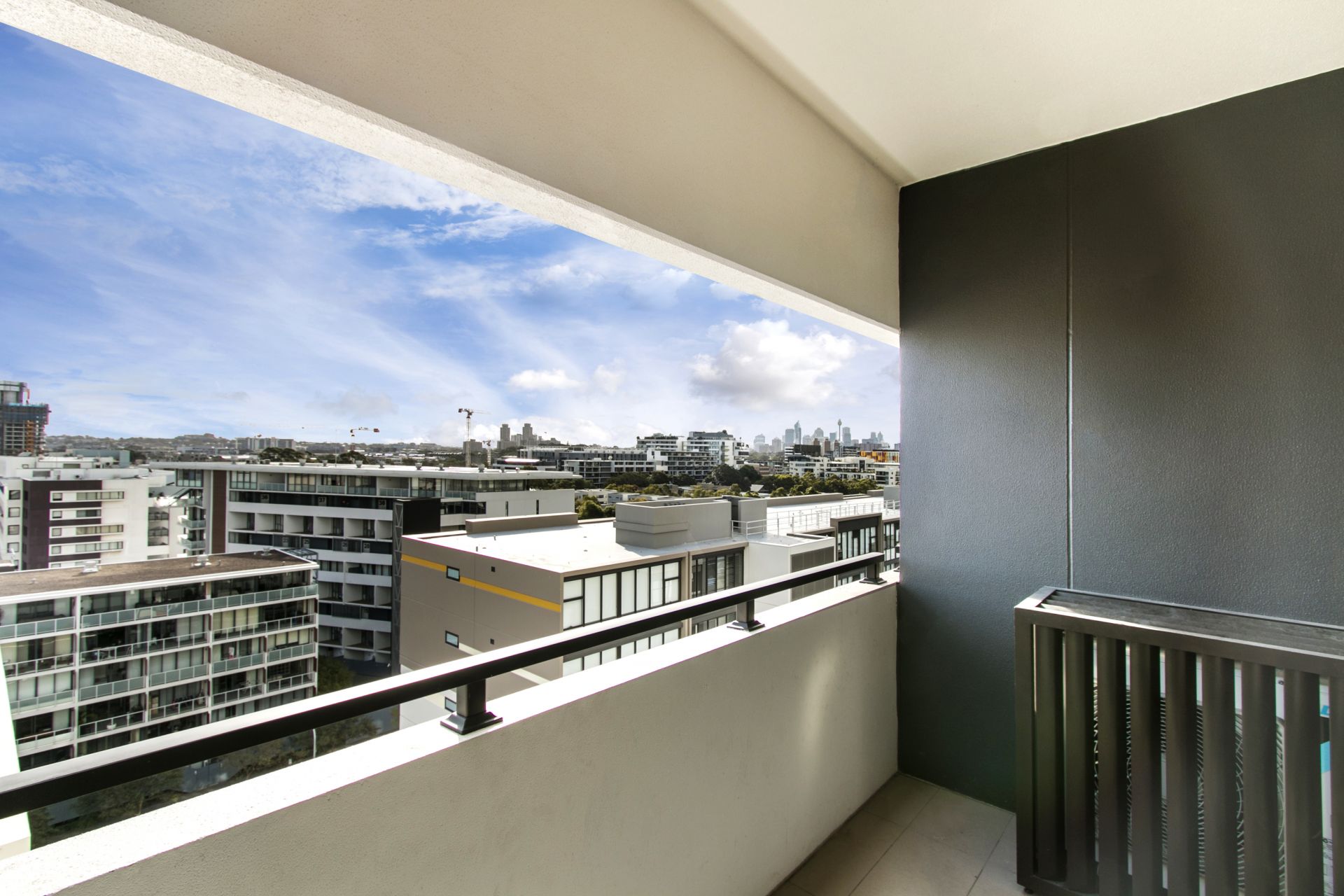 1007/3 George Julius Avenue, Zetland, Zetland - Thumbnail 6