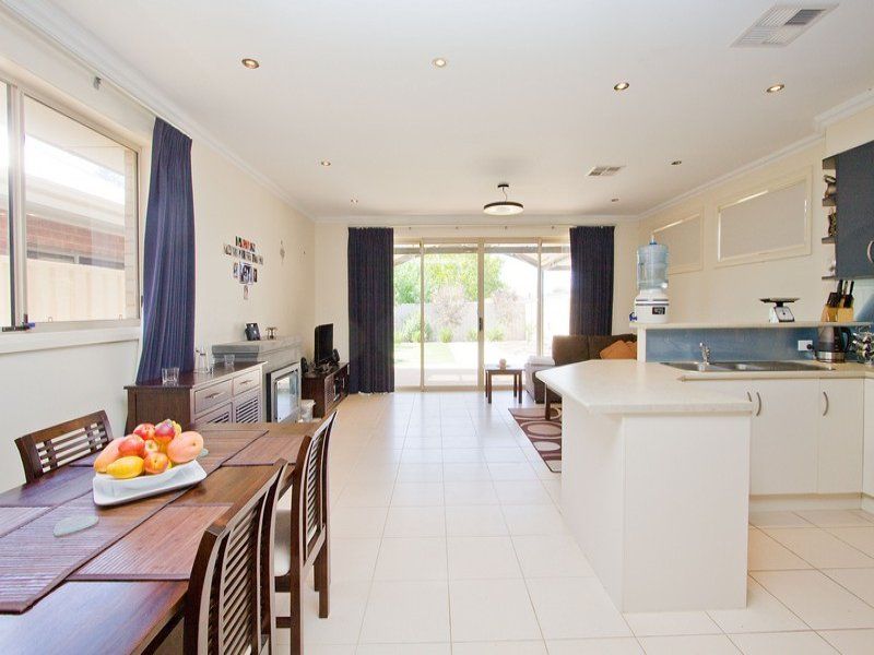 9A Tiparra Avenue Park Holme 5043