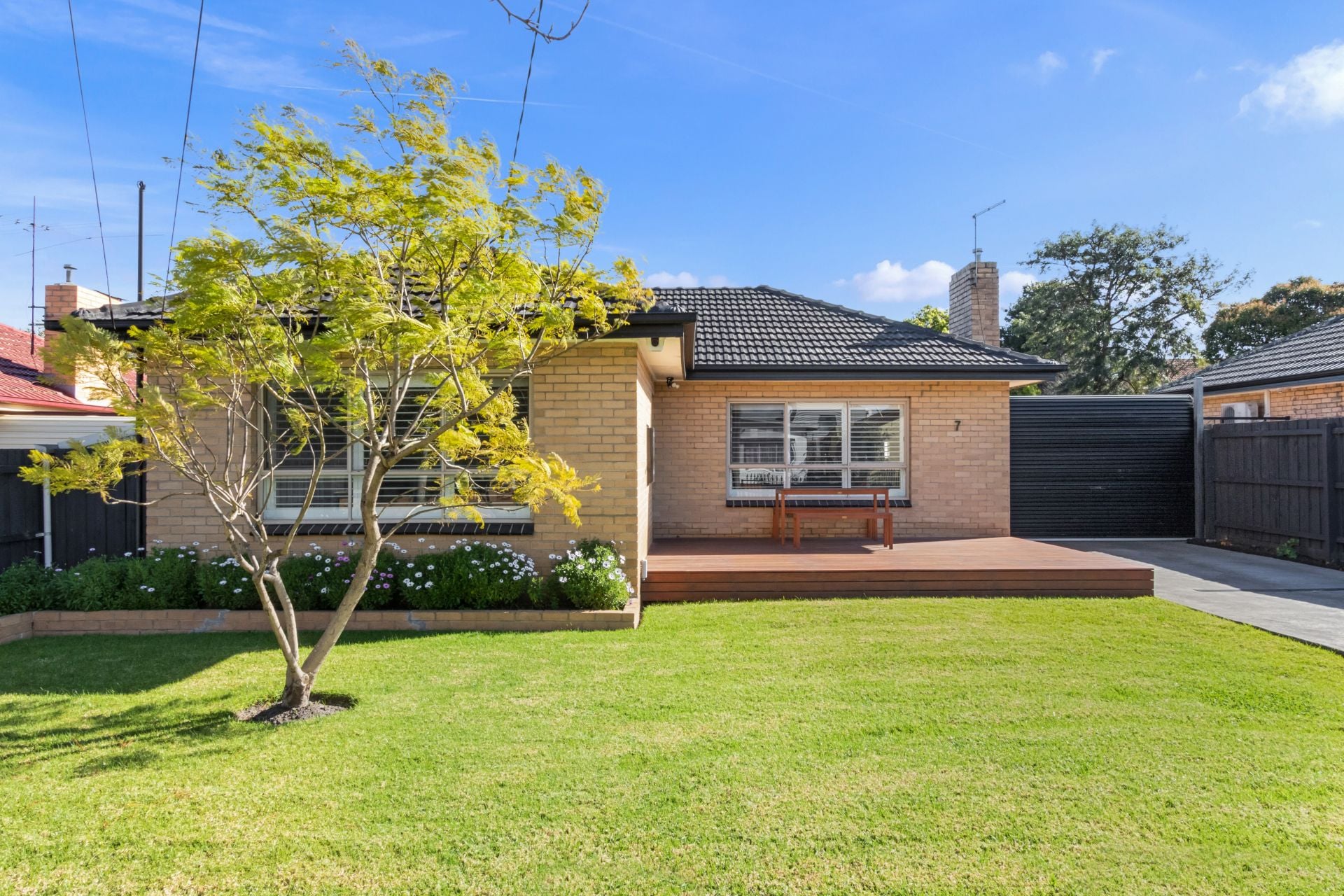 Immaculate House in Sensational Location