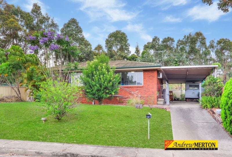 4 Foster Place, Quakers Hill