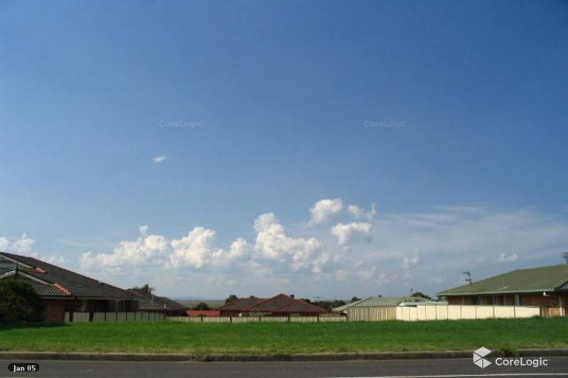 243 Maryland Drive, MARYLAND NSW, Maryland - Thumbnail 2