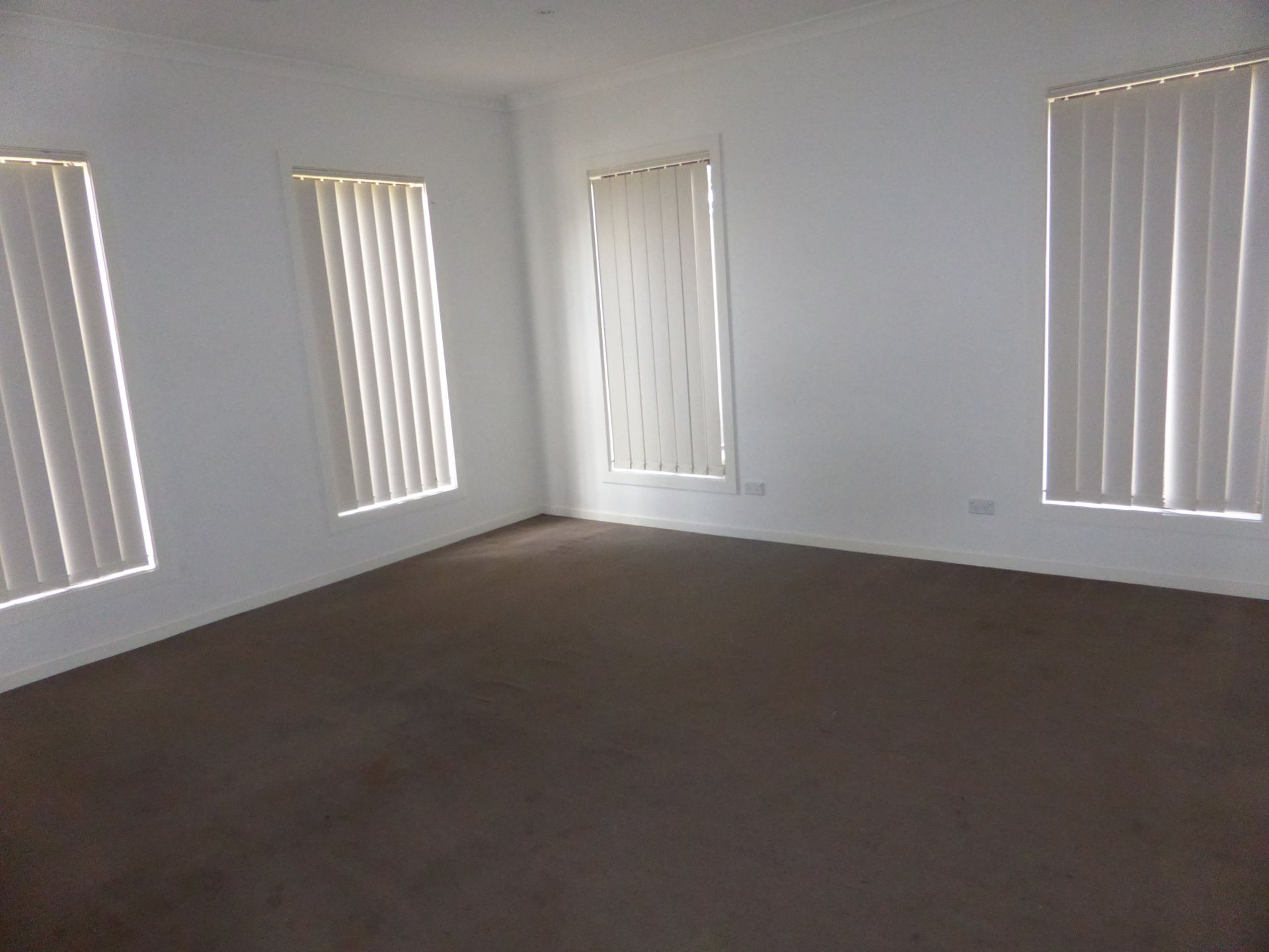 IF SPACE IS WHAT YOU NEED, LOOK NO FURTHER!