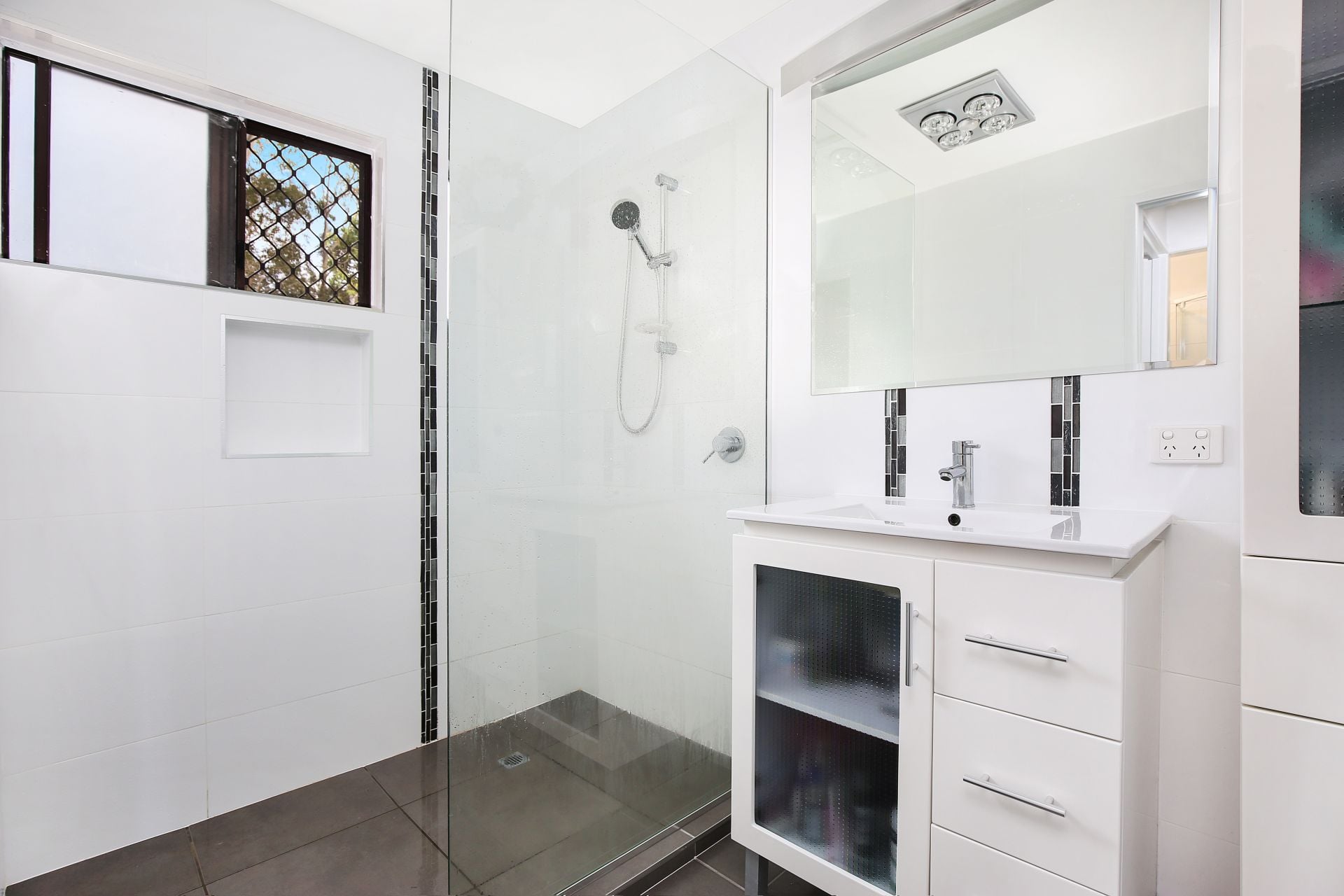 119 Amarina Avenue Mooloolaba QLD, Mooloolaba - Thumbnail 8