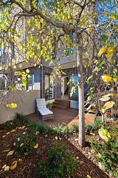 Boutique Living in Boutique Location!!
