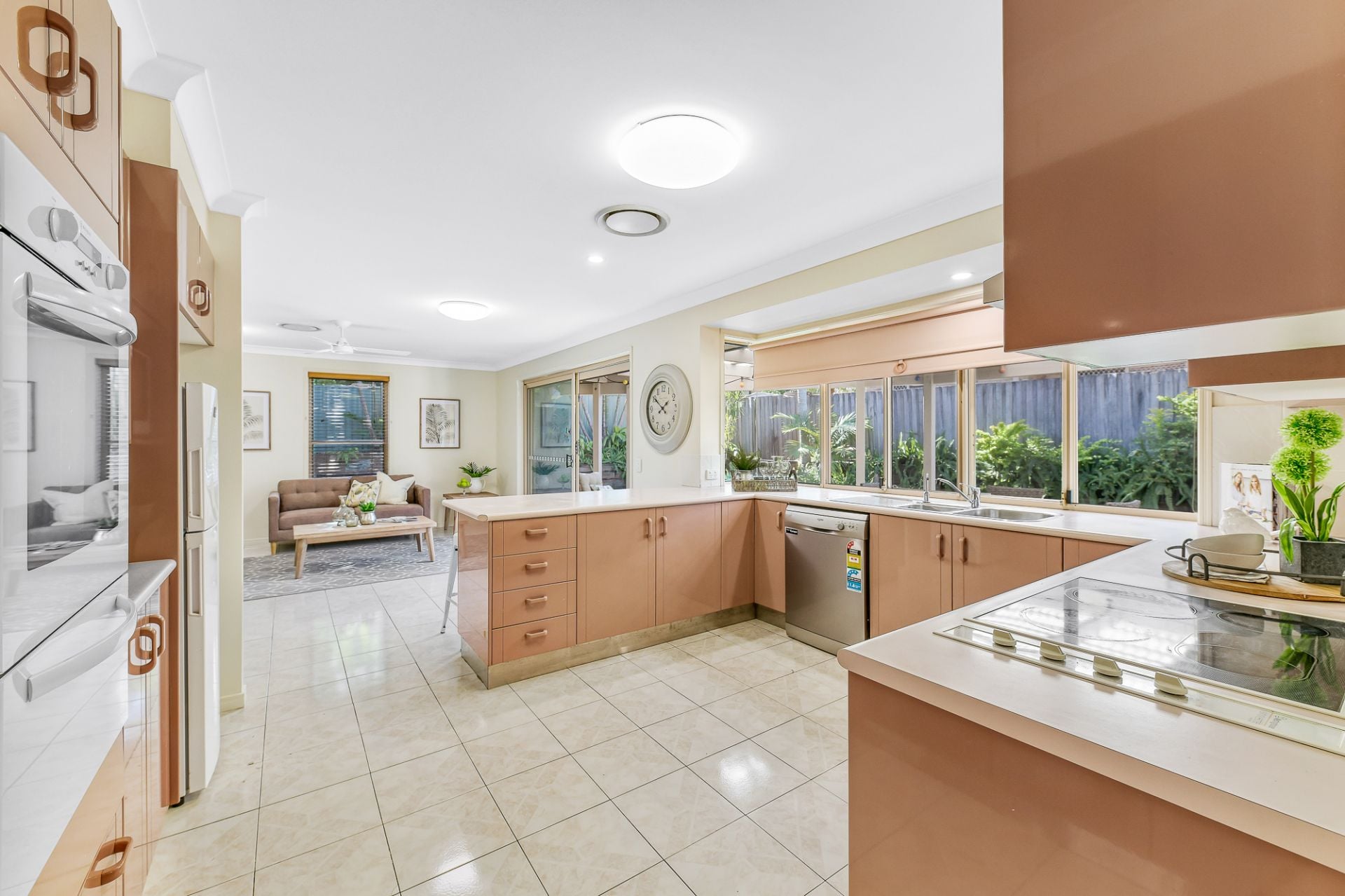 5 Coolamon Court Mooloolaba QLD, Mooloolaba - Thumbnail 8