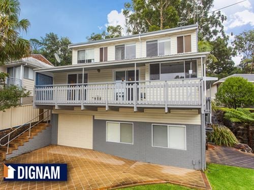 4 Tree Top Glen, Thirroul NSW