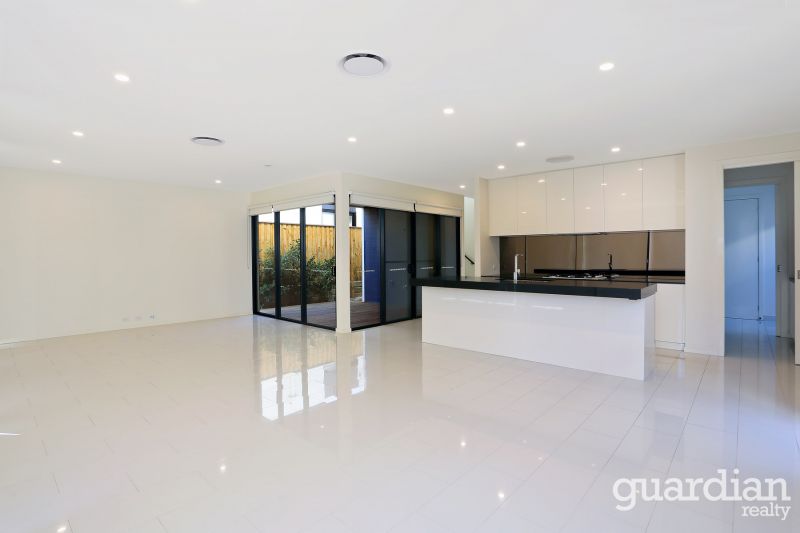 15 Rosenfeld Avenue Kellyville NSW, Kellyville - Thumbnail 3