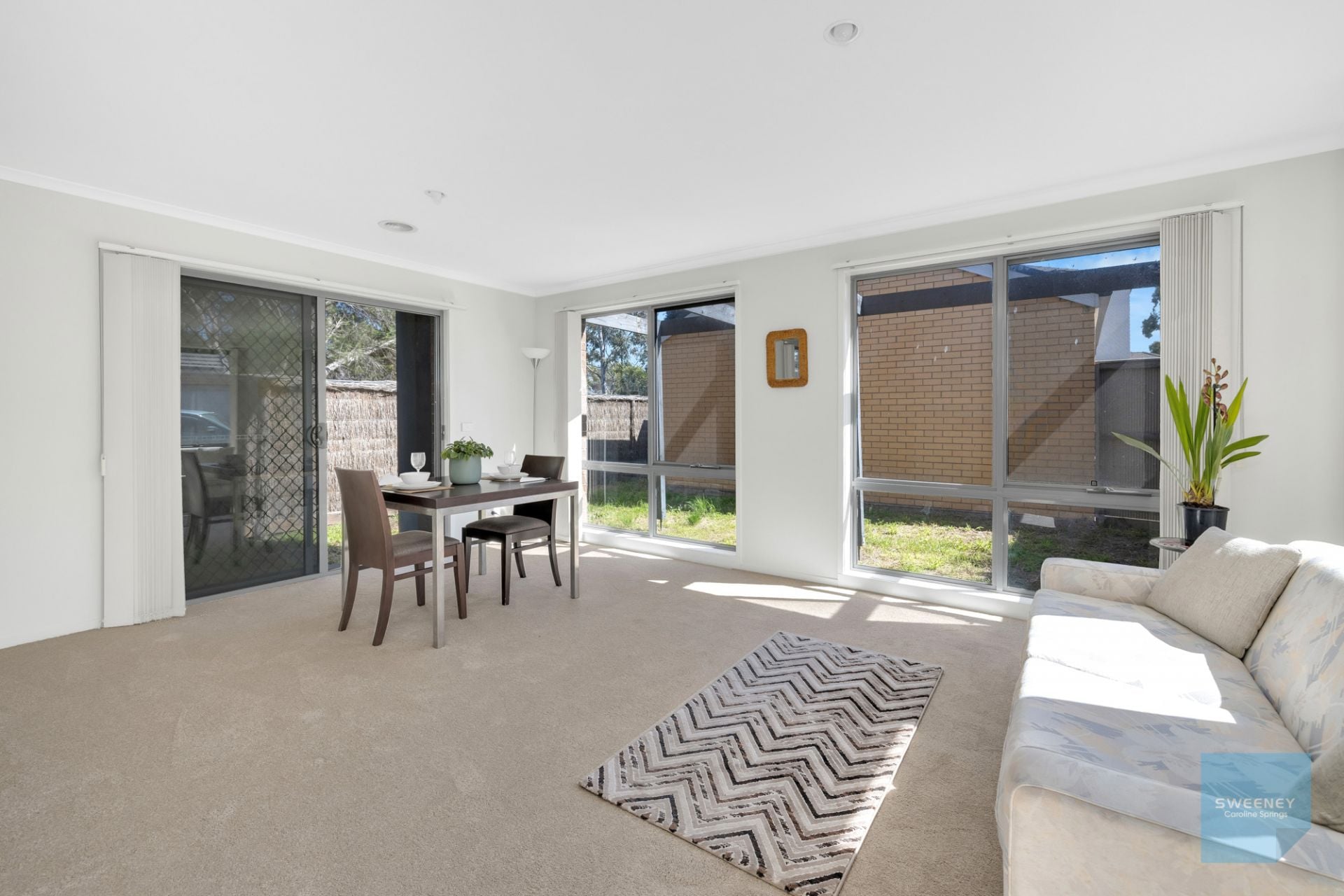 5/8 Sherdley Green, Caroline Springs - Thumbnail 6