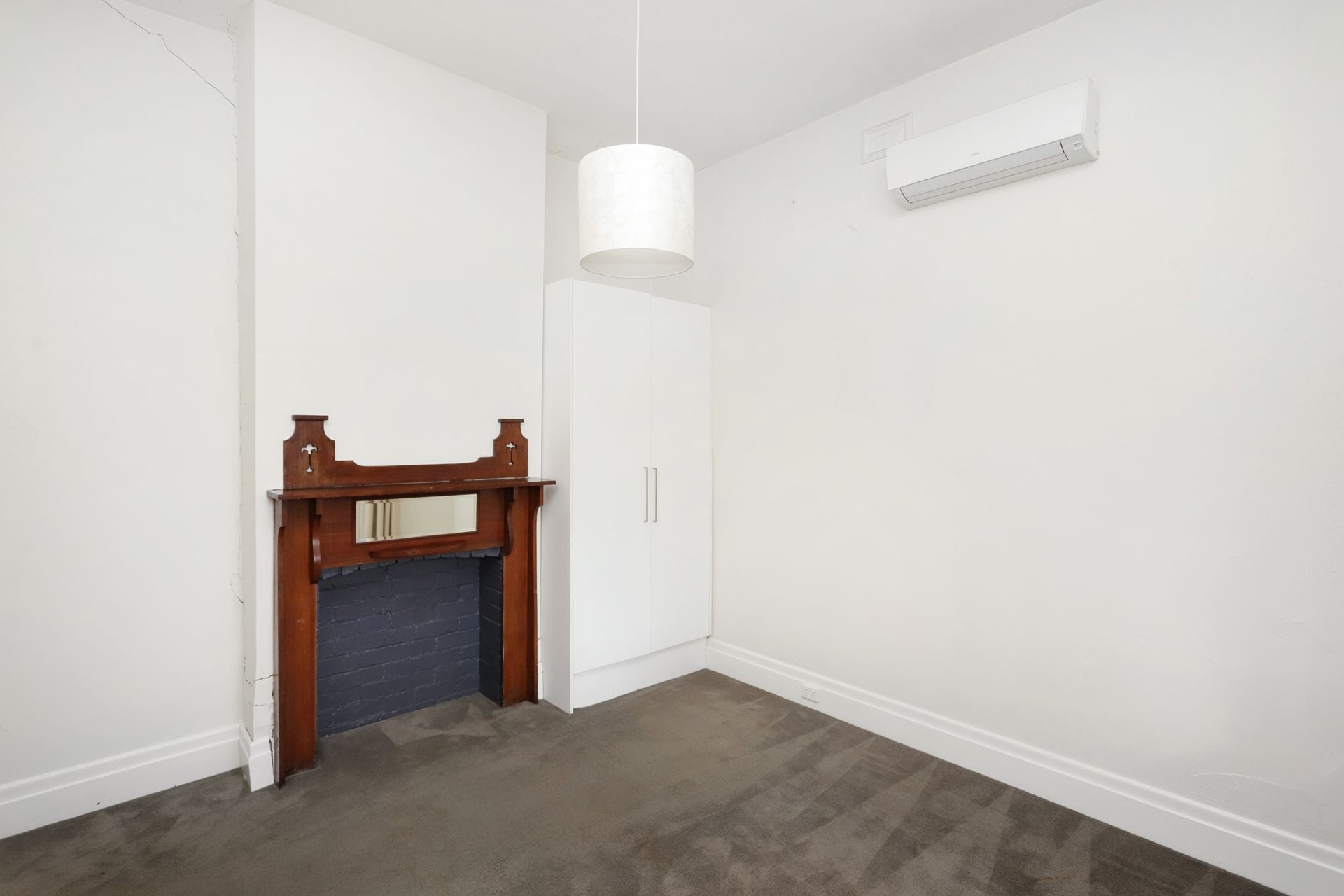 19 Hamilton Street Seddon VIC, Seddon - Thumbnail 2