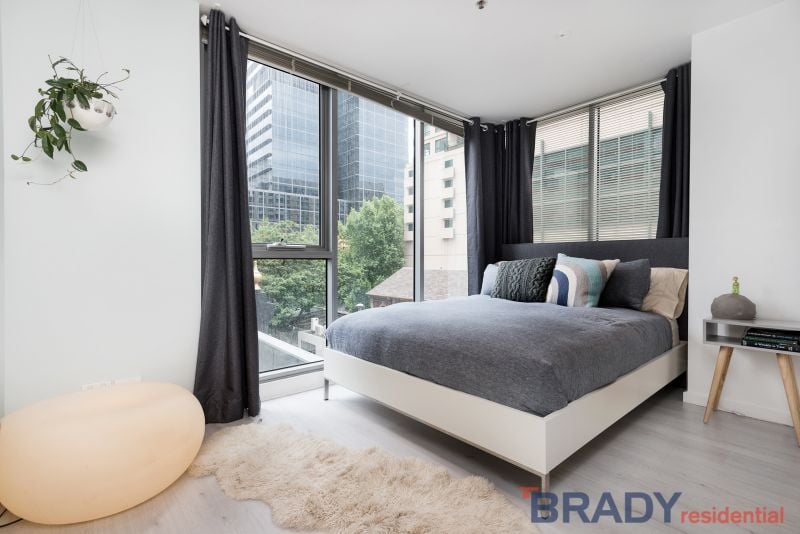202/8 Exploration Lane MELBOURNE VIC, Melbourne - Thumbnail 2