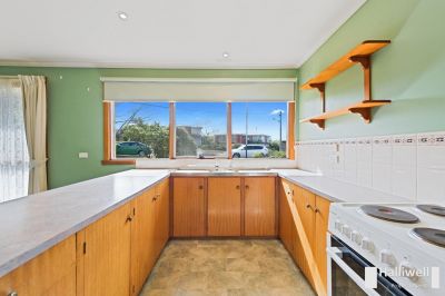 3
 
 
 
  
 
 
 1
 
 
 
 
 
 
 
 
 13 Sharon Court, Devonport TAS 7310, Devonport - Thumbnail 3