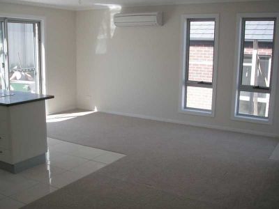 2/5 St Anne Place, DEVONPORT, Devonport - Thumbnail 3