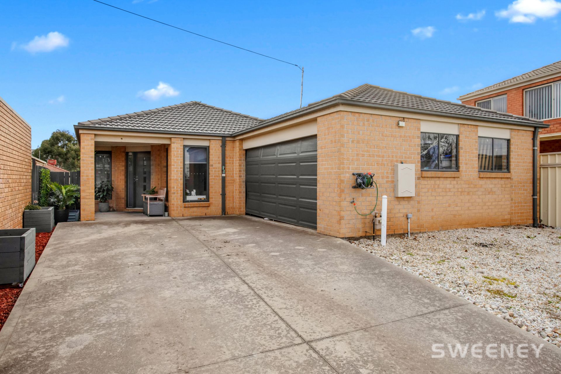 15 Fell Court, Altona Meadows - Thumbnail 2