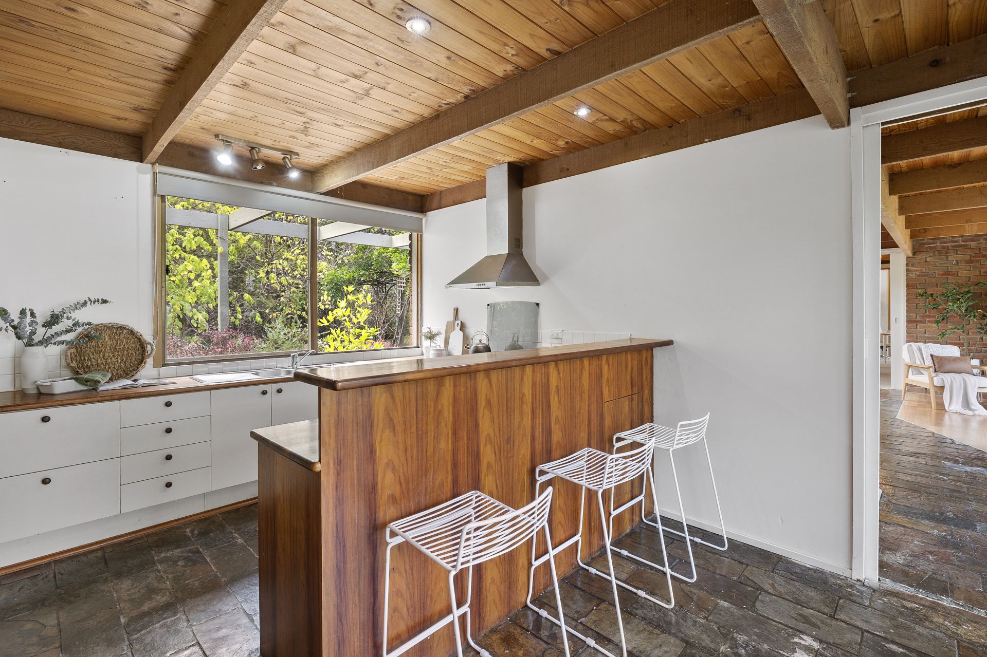 25 Eagle Point Road, Bellbrae - Thumbnail 5