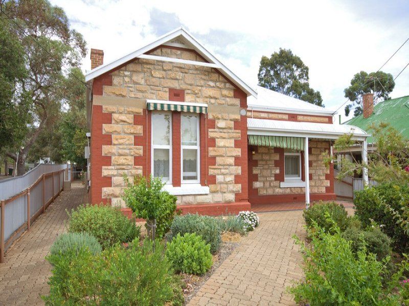 10 Hill St Kingswood 5062