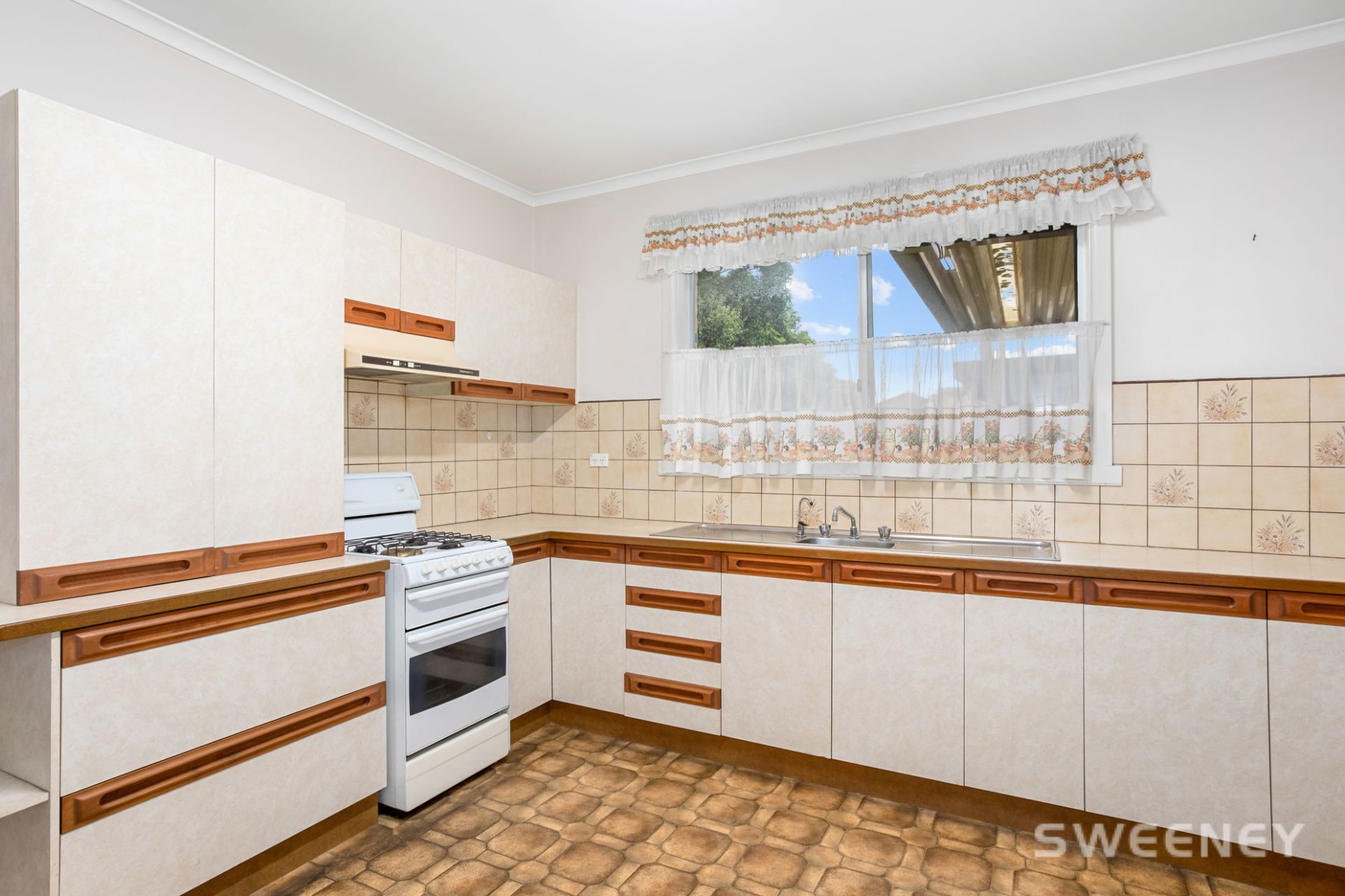 27 Beevers Street, Altona North - Thumbnail 5