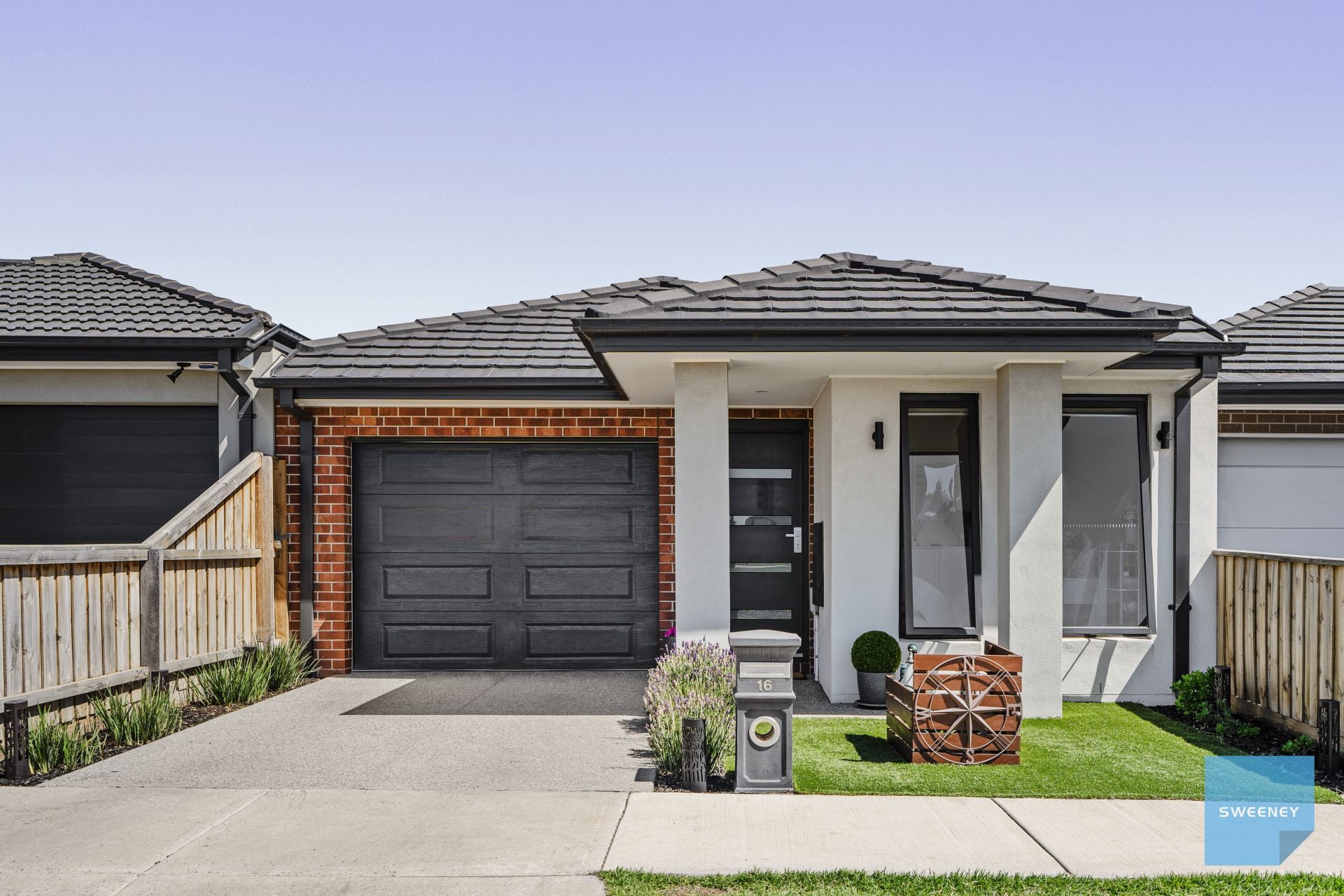 16 Cherish Street, Fraser Rise - Thumbnail 2