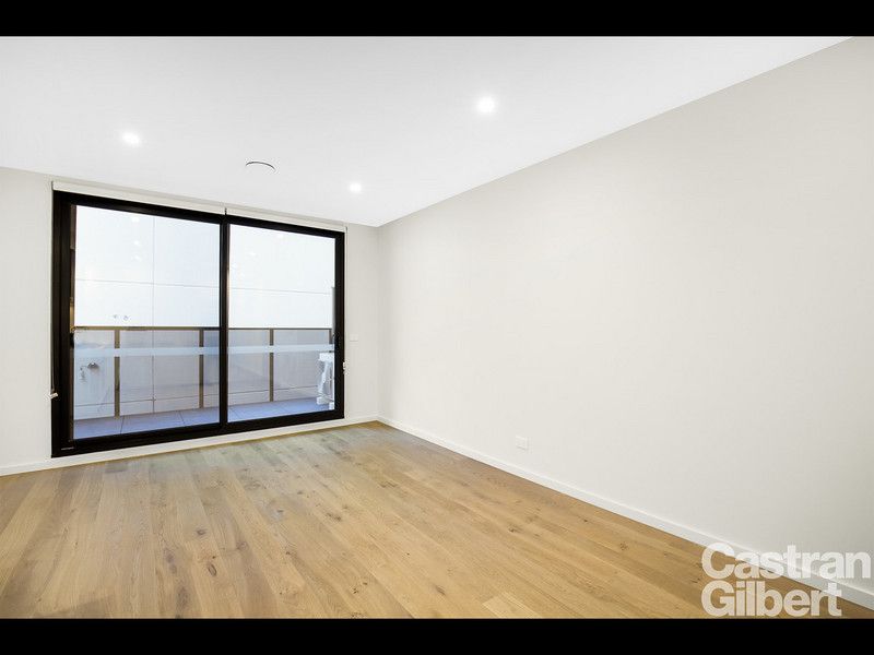 203/18 Grey Street, St Kilda - Thumbnail 3