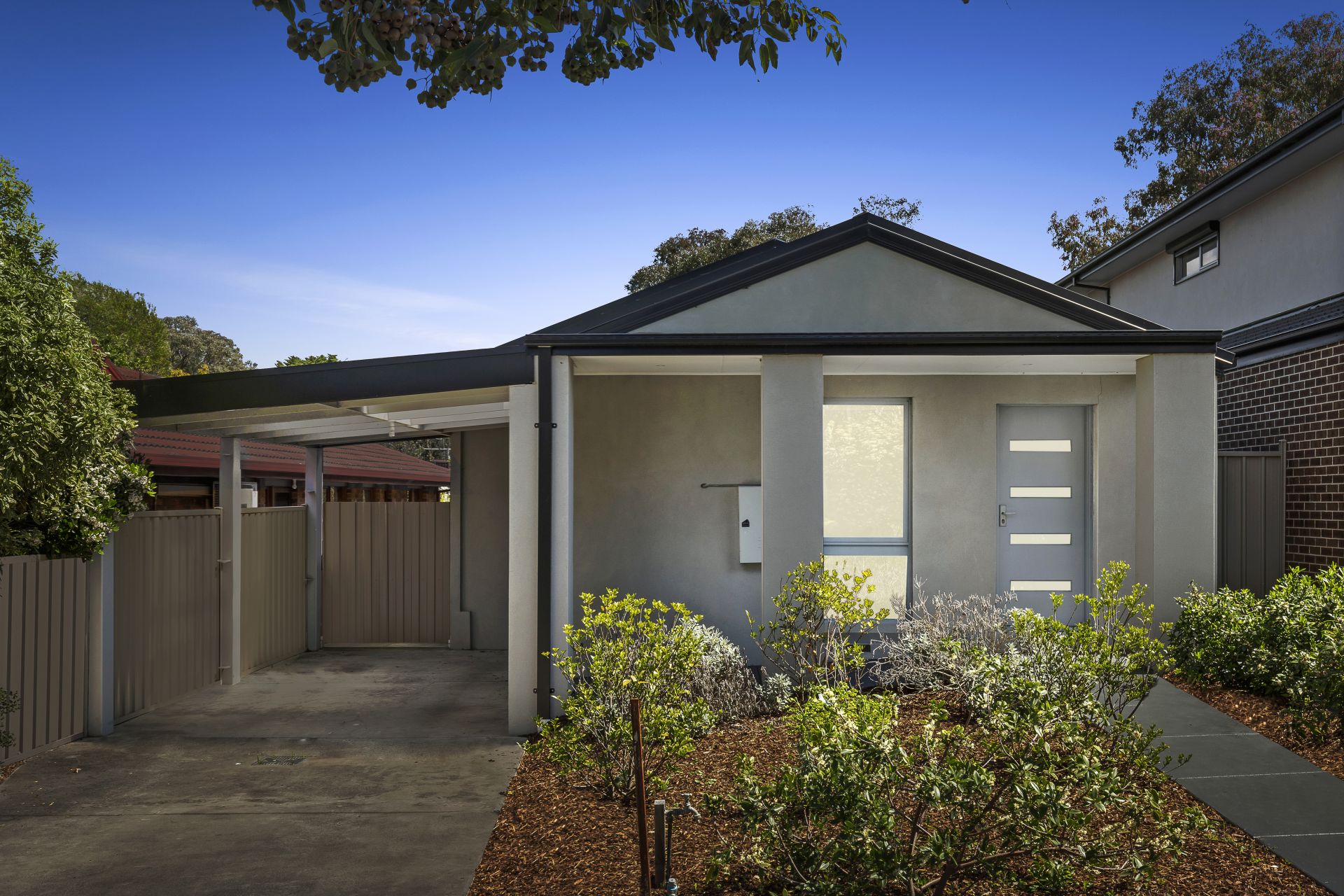 Real Estate For Sale 17 Statesman Crescent Mill Park , VIC