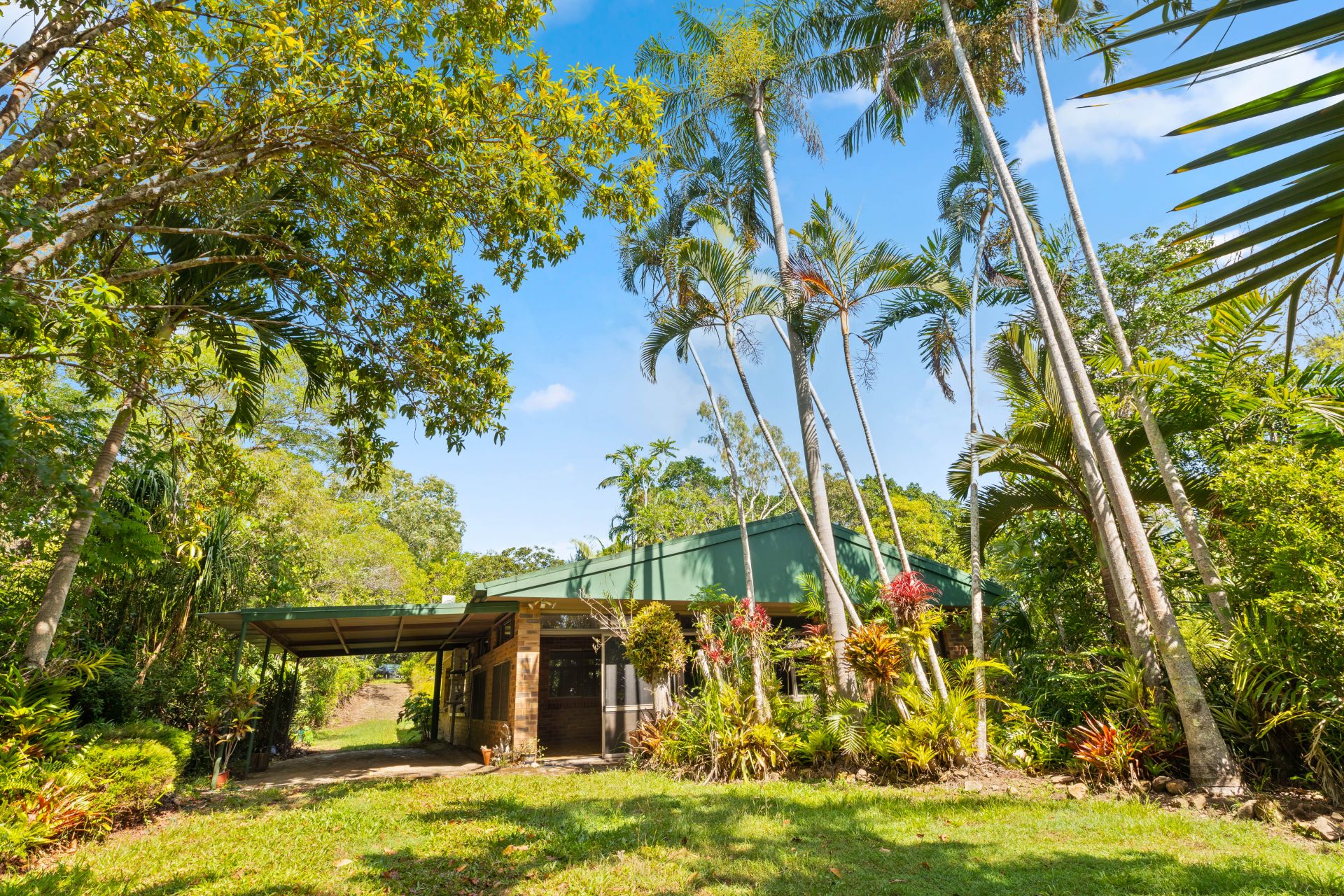 72 Road, Strathdickie Taylors Property Specialists