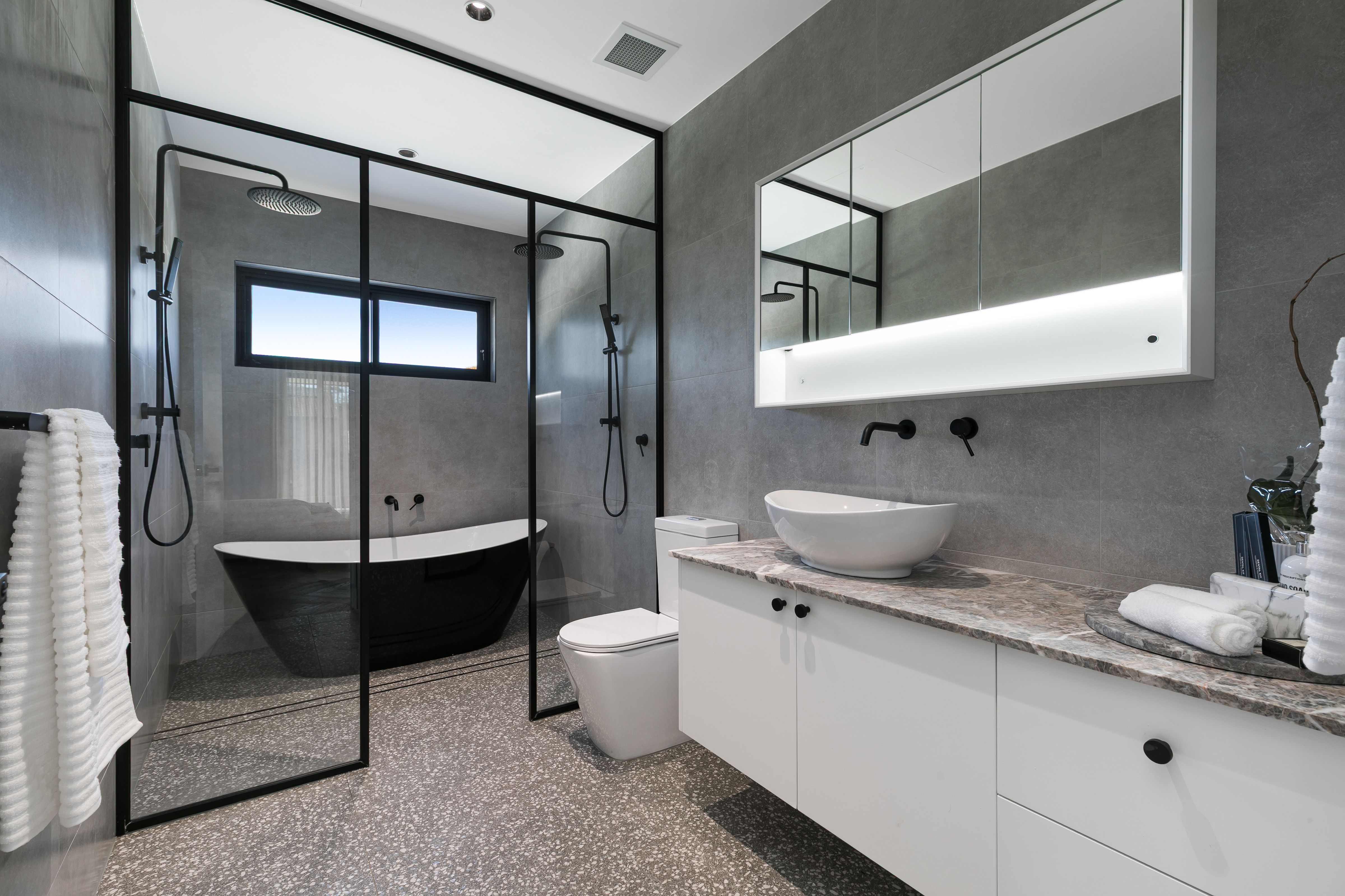 14 Kaloona Place KIRRAWEE 2232