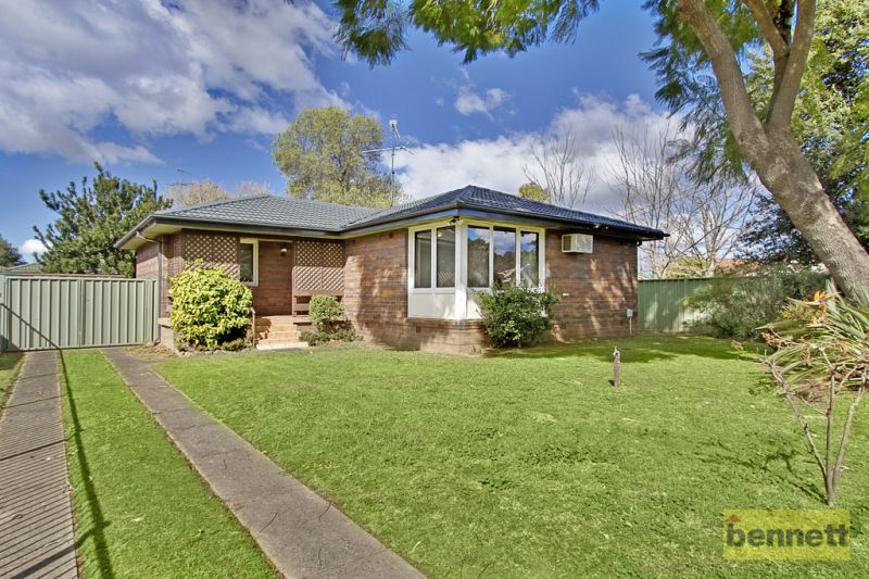 6 Clarke Avenue, Hobartville - Thumbnail 2