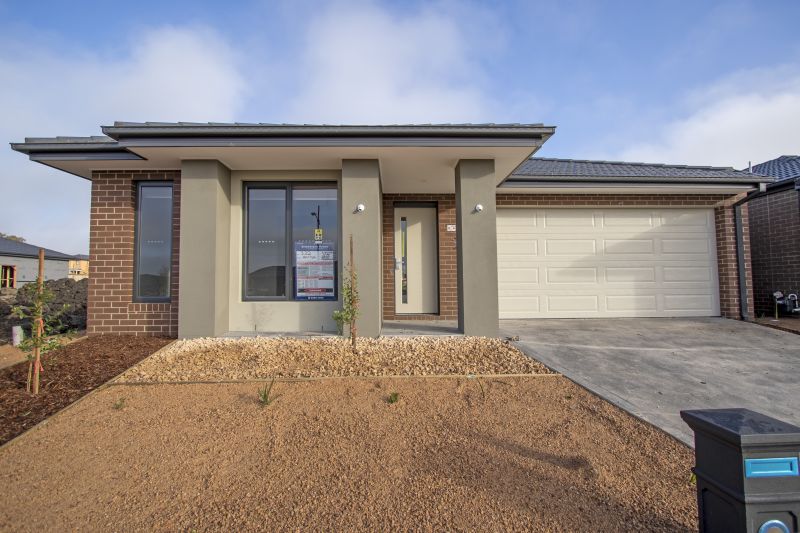 8 Amtor Street, Wollert