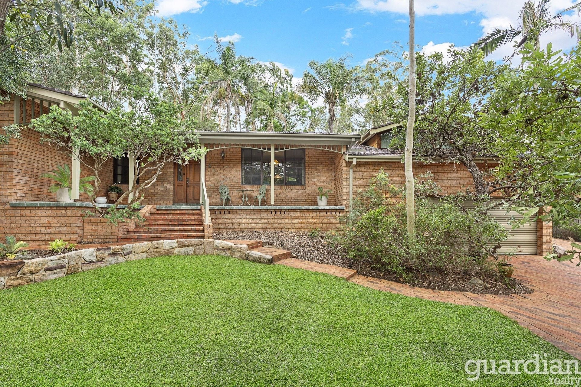 3 Timber Grove Glenhaven NSW, Glenhaven - Thumbnail 2