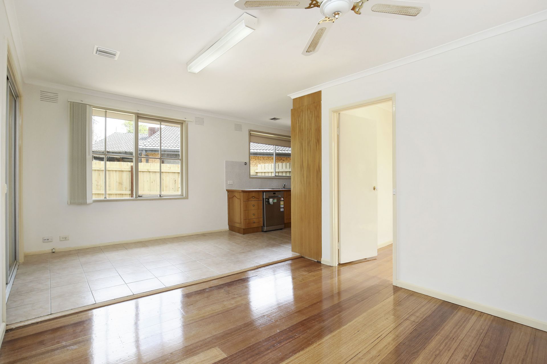 *FRESHLY PAINTED* QUIET COURT, GREAT LOCATION  *Insp Wed 18th Apr @ 4:10pm*