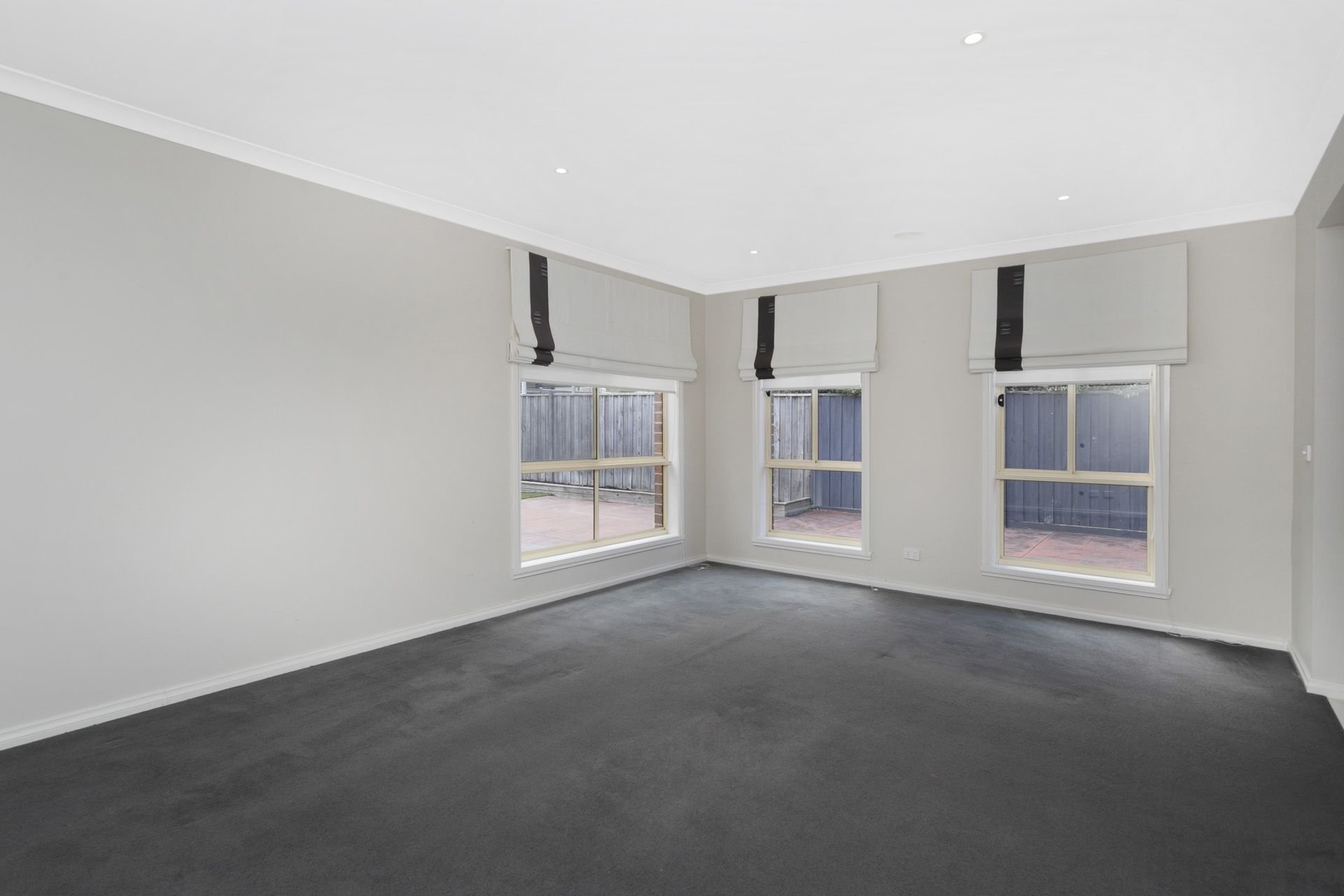 84 Inglewood Drive, BURNSIDE HEIGHTS Sweeney Estate Agents