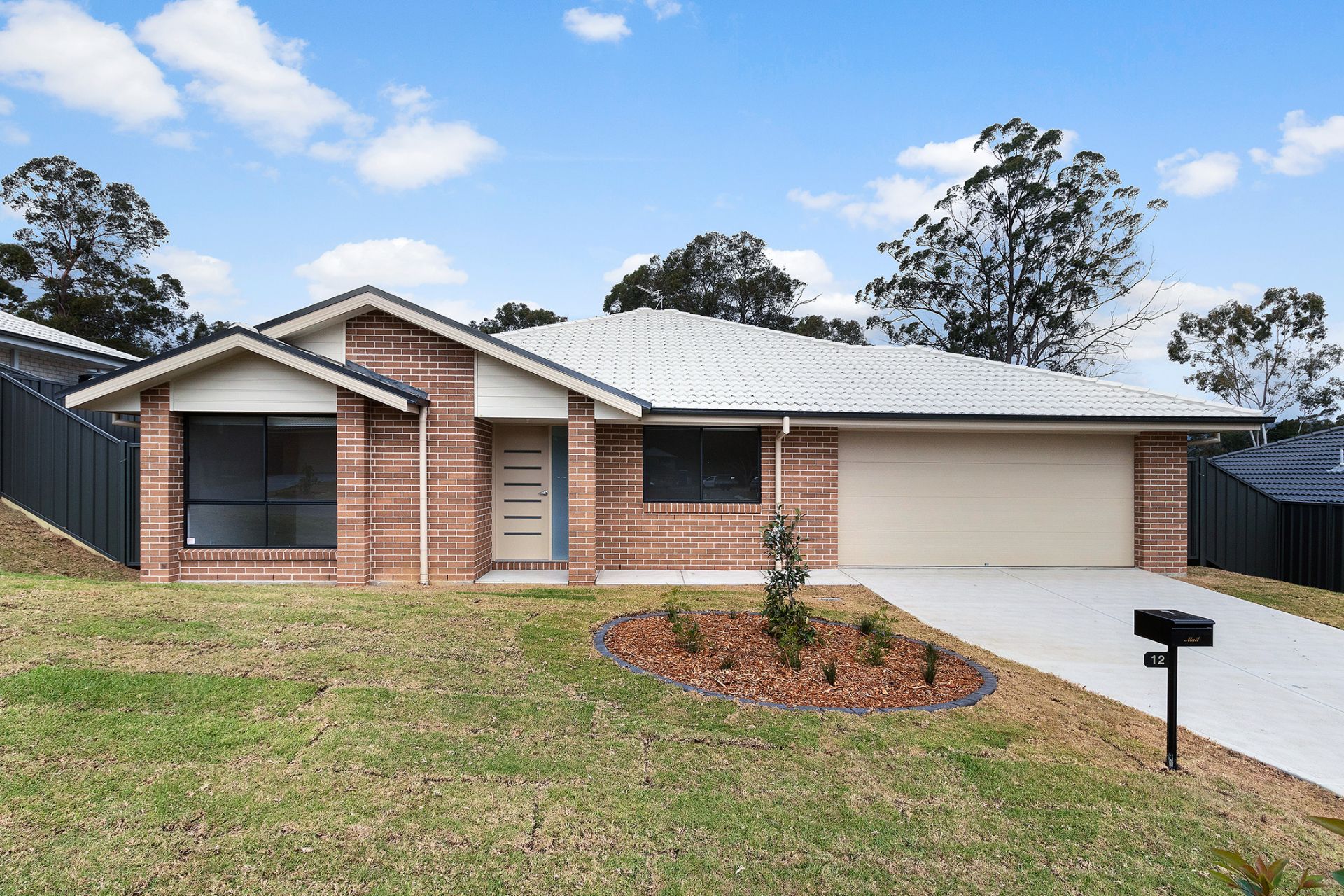 Real Estate For Lease 12 Dianella Crescent Paxton , NSW