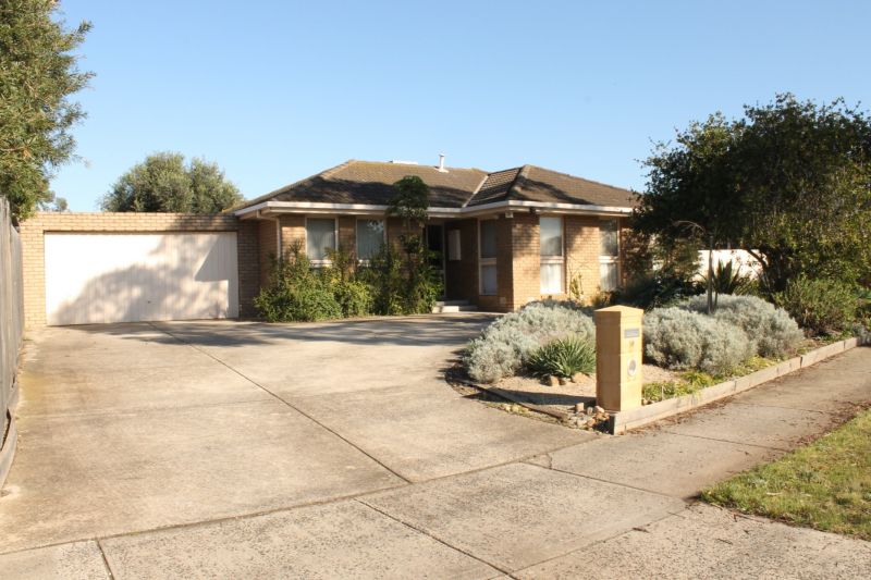 10 Laird Drive, ALTONA MEADOWS Sweeney Estate Agents