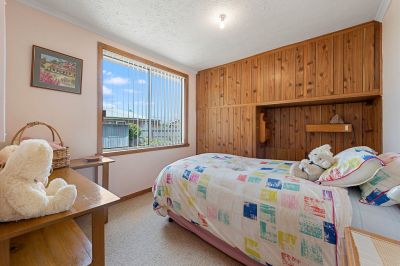 3
 
 
 
  
 
 
 1
 
 
 
  
 
 
 1
 
 
 
 
 
 
 
 9 Eagling Place, Devonport TAS 7310, Devonport - Thumbnail 6